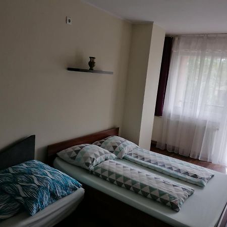 Family Holiday Apartman Nyíregyháza Esterno foto