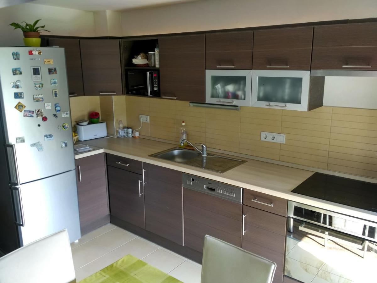 Family Holiday Apartman Nyíregyháza Esterno foto